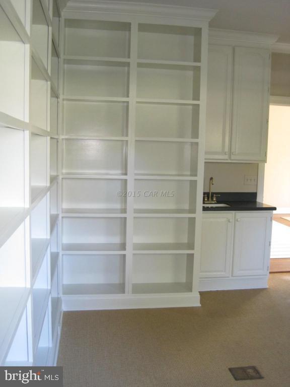 SADDLE CREEK - Residential