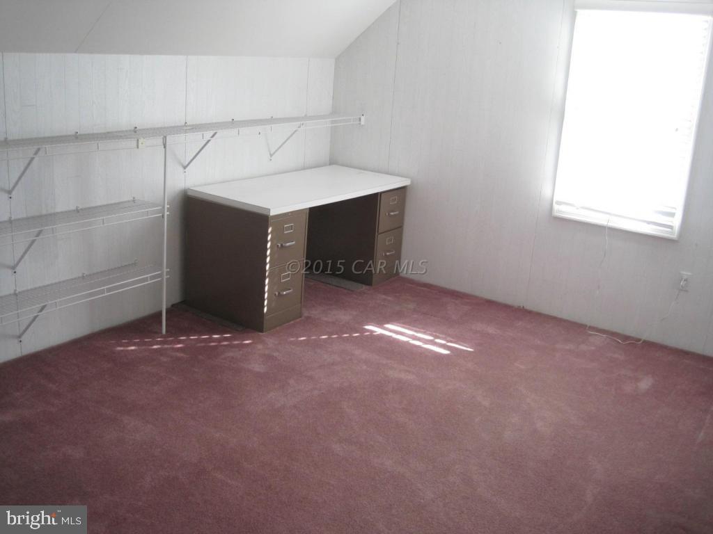 SADDLE CREEK - Residential