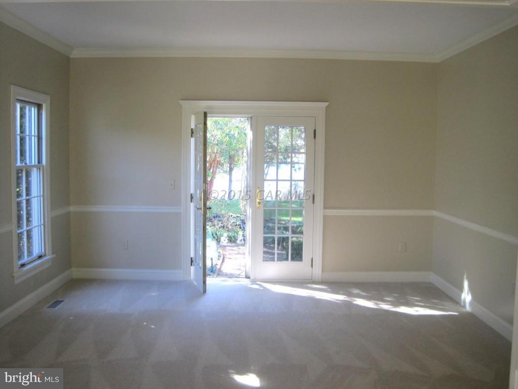 SADDLE CREEK - Residential