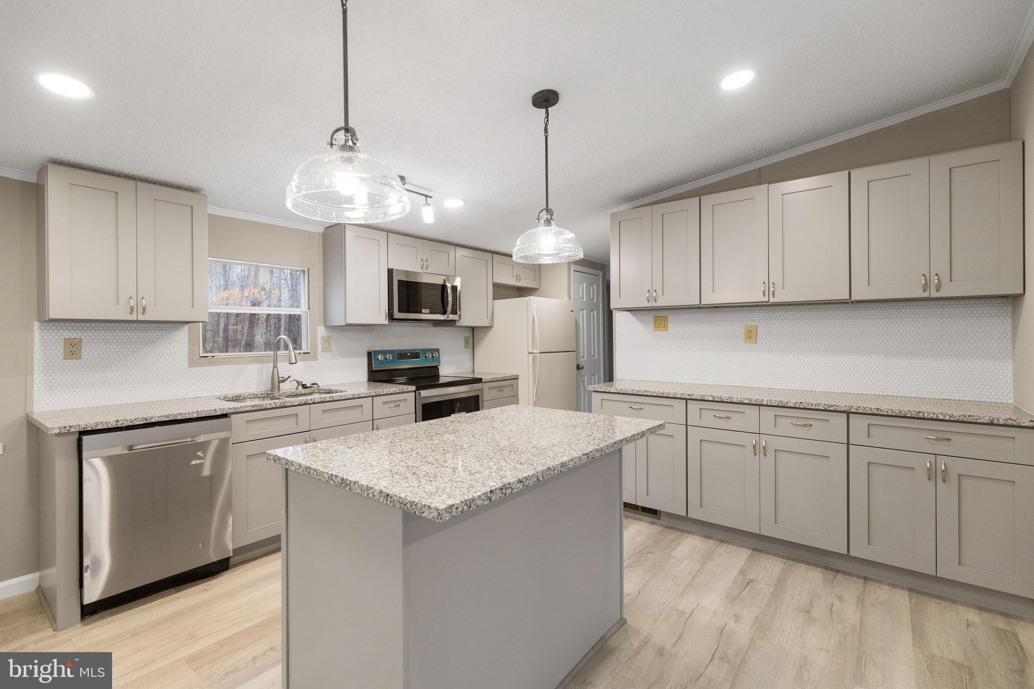 TIMBERBROOK - Residential