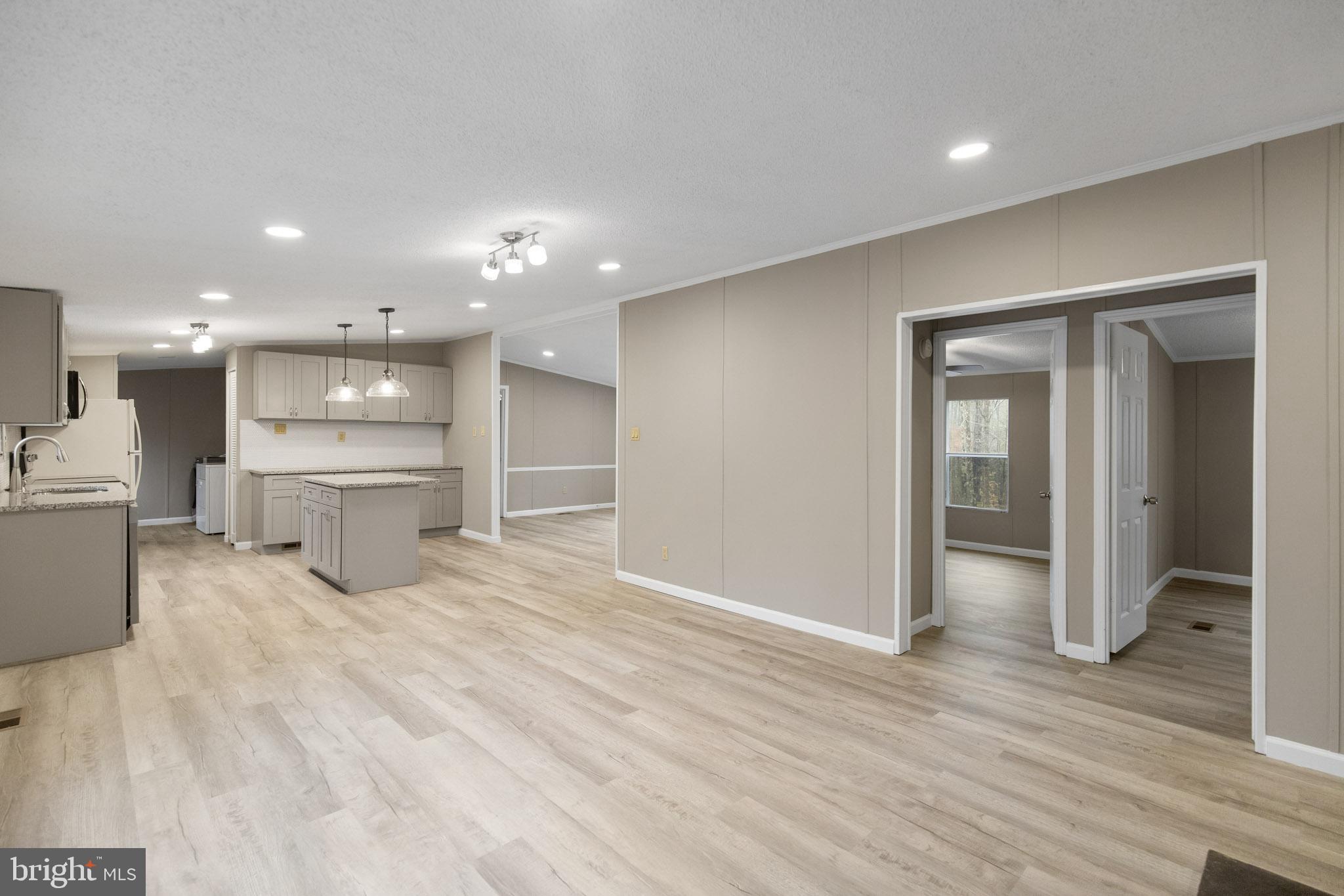 TIMBERBROOK - Residential