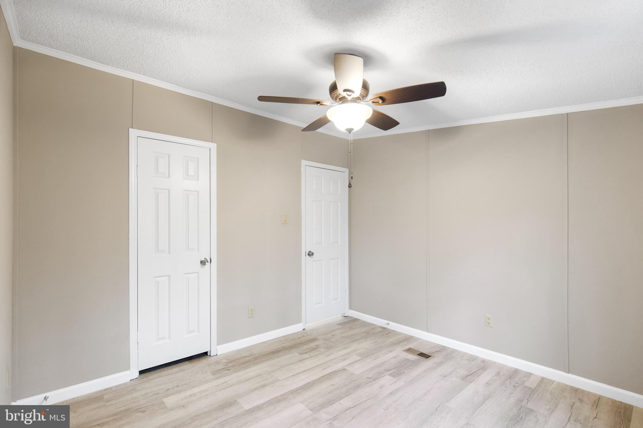 TIMBERBROOK - Residential