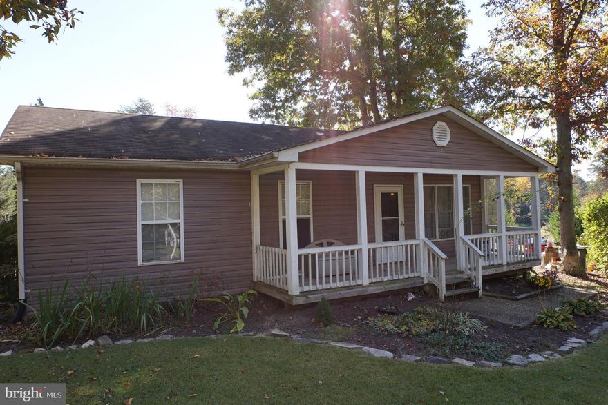 GREAT HOME WITH HARDWOOD FLOORS, STAINLESS STEEL APPLIANCES, NEW KITCHEN CABINETS AND LARGE FULLY FINISHED BASEMENT. NICE PRIVATE FENCED IN YARD WITH BIG GARAGE LIKE STORAGE SHED. HOME OFFERS 3 BEDROOMS ON THE MAIN LEVEL AND ONE FULL BATH. THE HOUSE HAS COZY FRONT PORCH, NICE SUNDECK, PLAY GROUND, AND ABOVE GROUND POOL. COME SEE TODAY!!