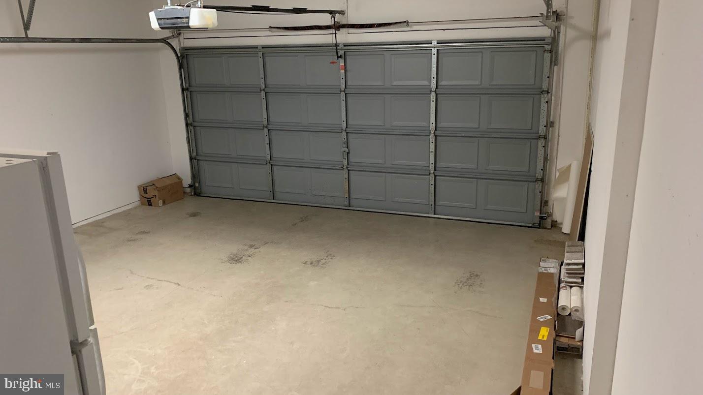 MANORS OF PAINT BRANCH - Residential Lease