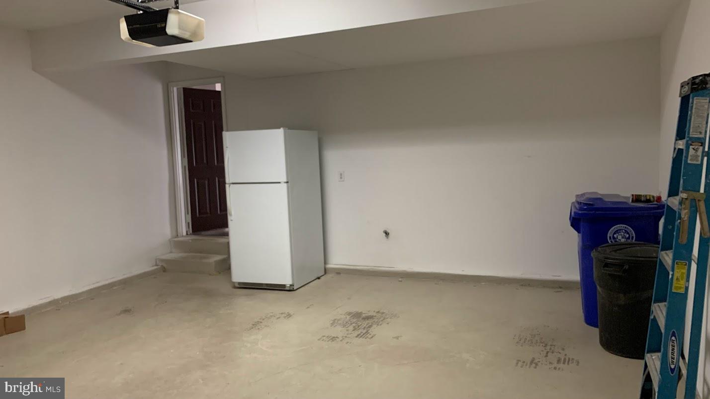 MANORS OF PAINT BRANCH - Residential Lease