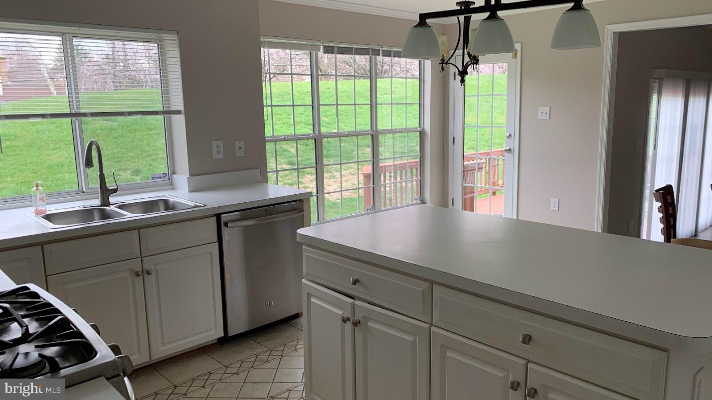 MANORS OF PAINT BRANCH - Residential Lease