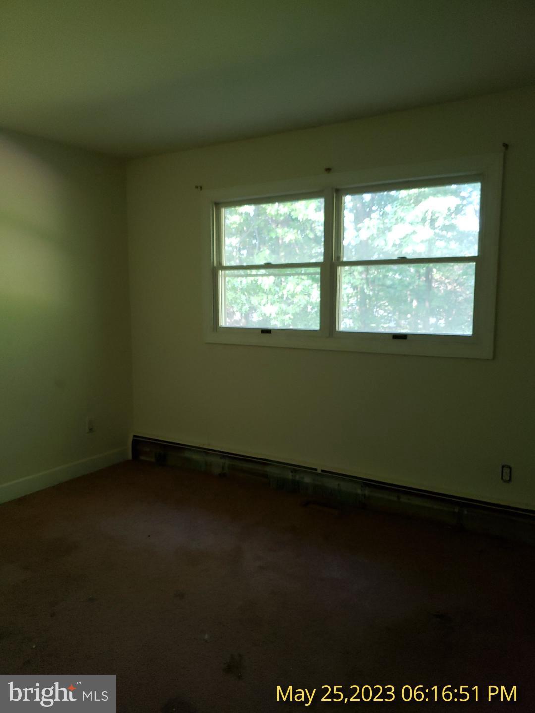 FRACKVILLE - Residential