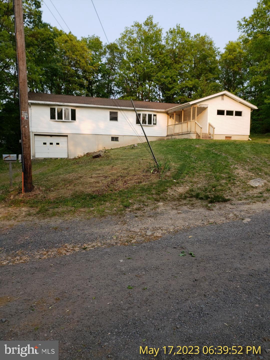 FRACKVILLE - Residential