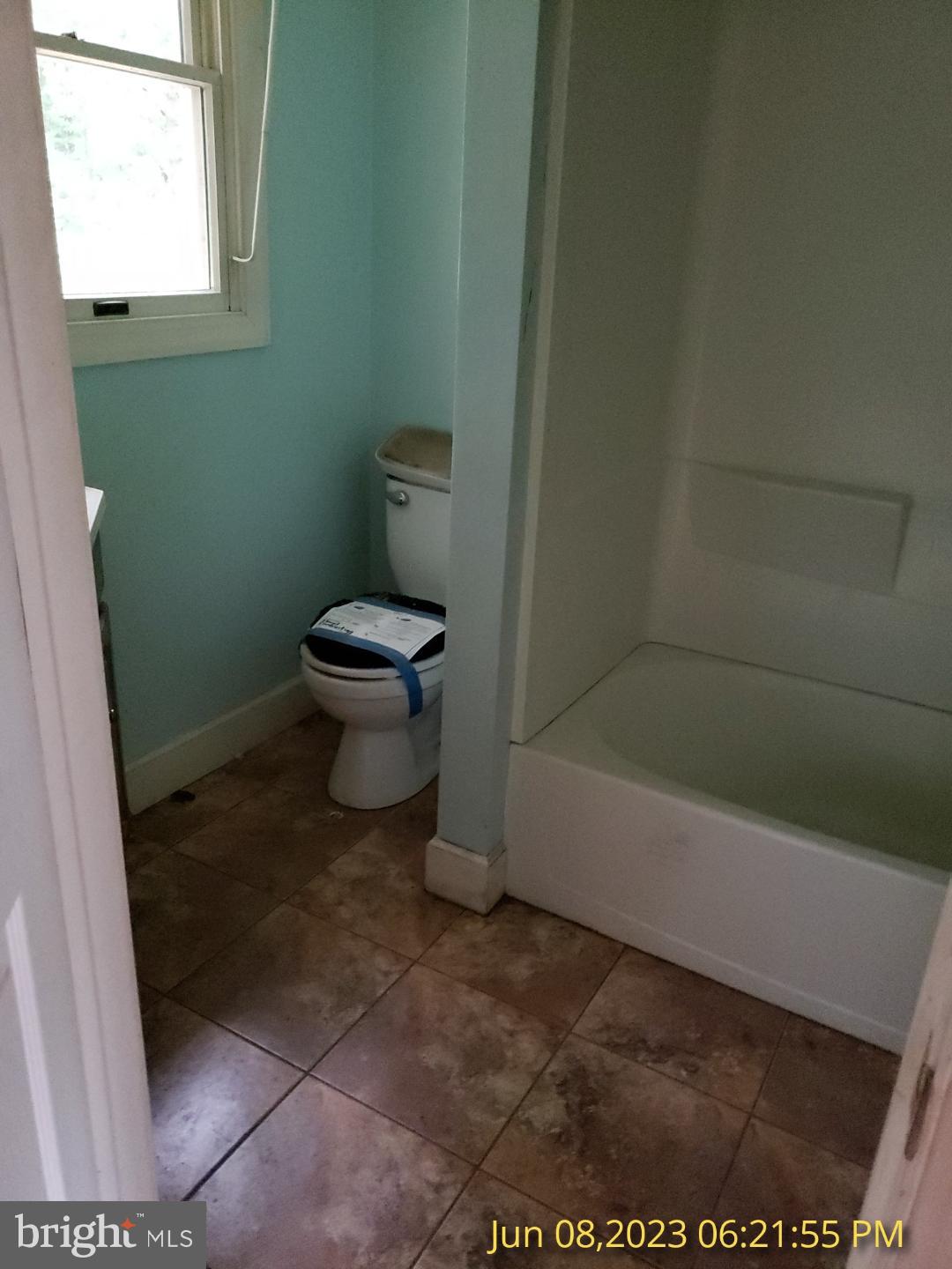 FRACKVILLE - Residential