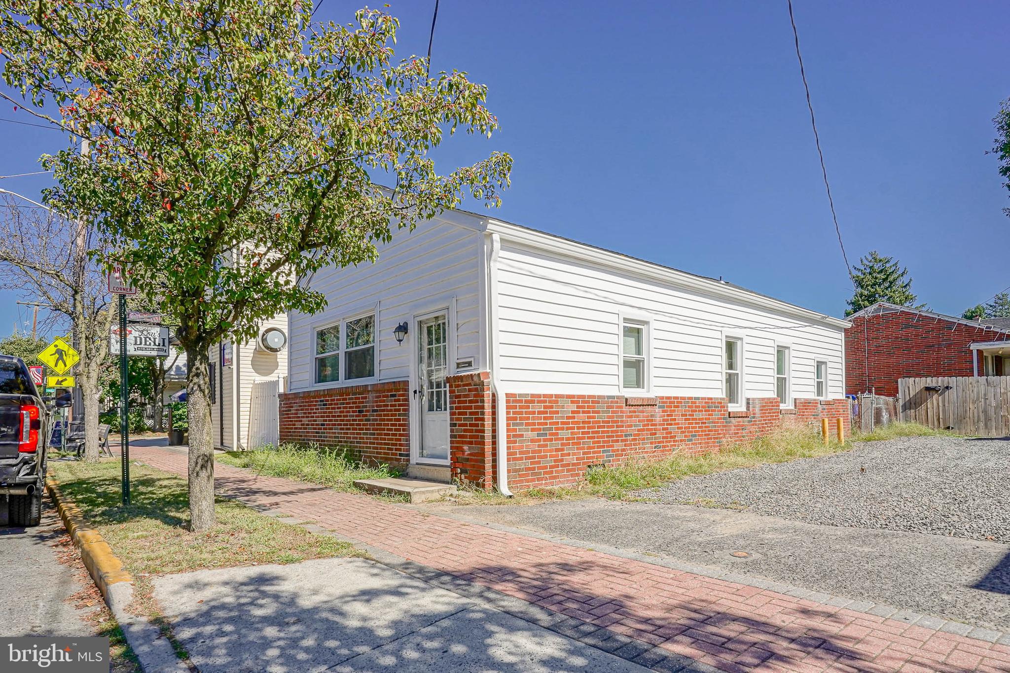 307 BURLINGTON AVENUE