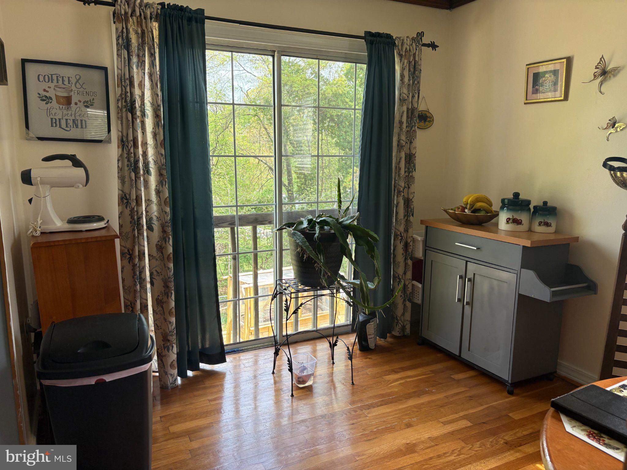 OAKLAWN MANOR - Residential