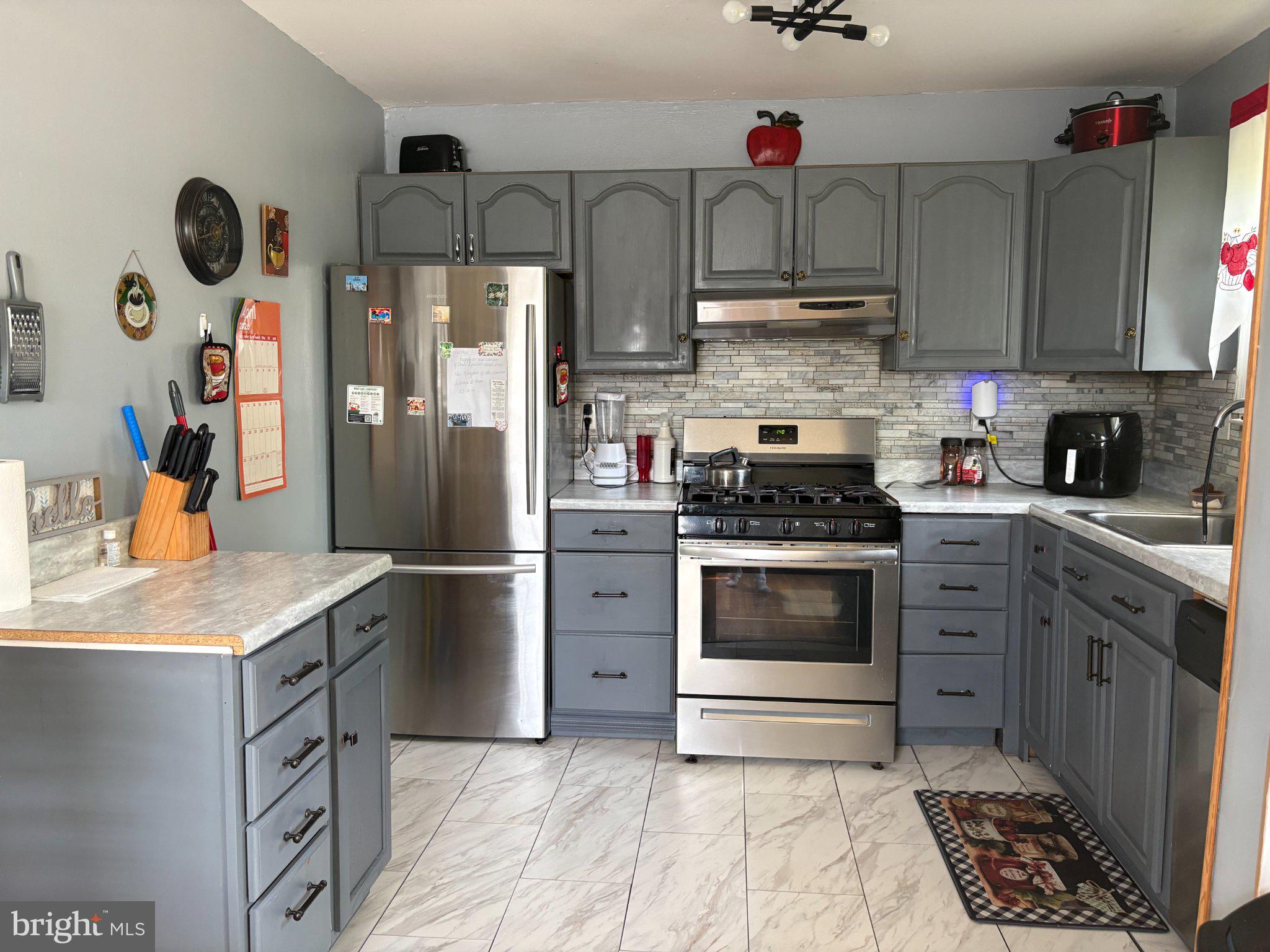 OAKLAWN MANOR - Residential