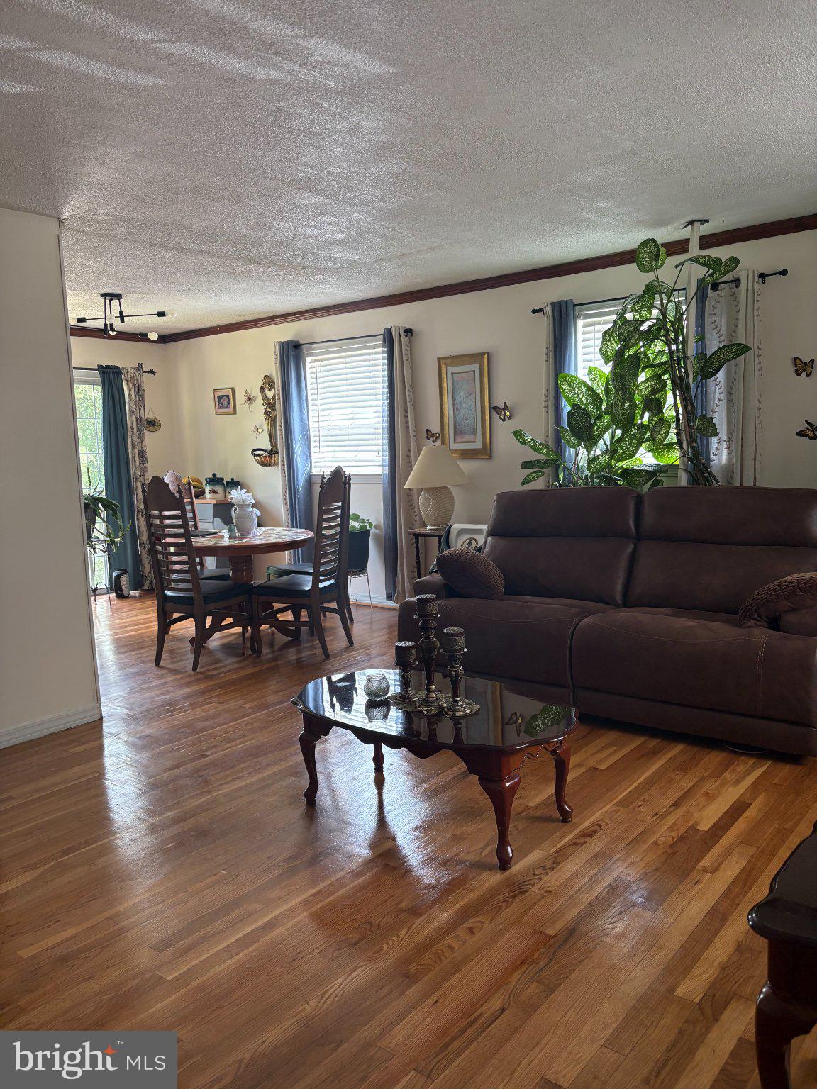 OAKLAWN MANOR - Residential