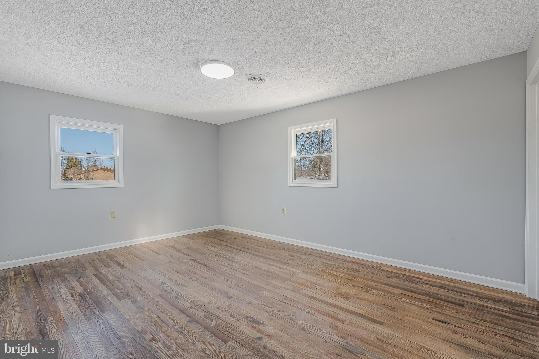 INWOOD EAST - Residential