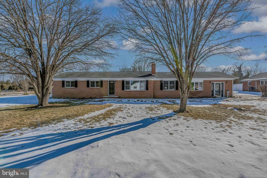 One level living at its finest on a little over a half acre and conveniently located! This home features 3 bedrooms and 2 full bathrooms. Hardwood flooring throughout the home. Quartz countertops also throughout the home, including the bathrooms! Tiled shower/tub combo in both bathrooms. Brand new washer and dryer. Oversized 2 car garage. Nice Patio and storage shed in the backyard. Call today to schedule a showing!