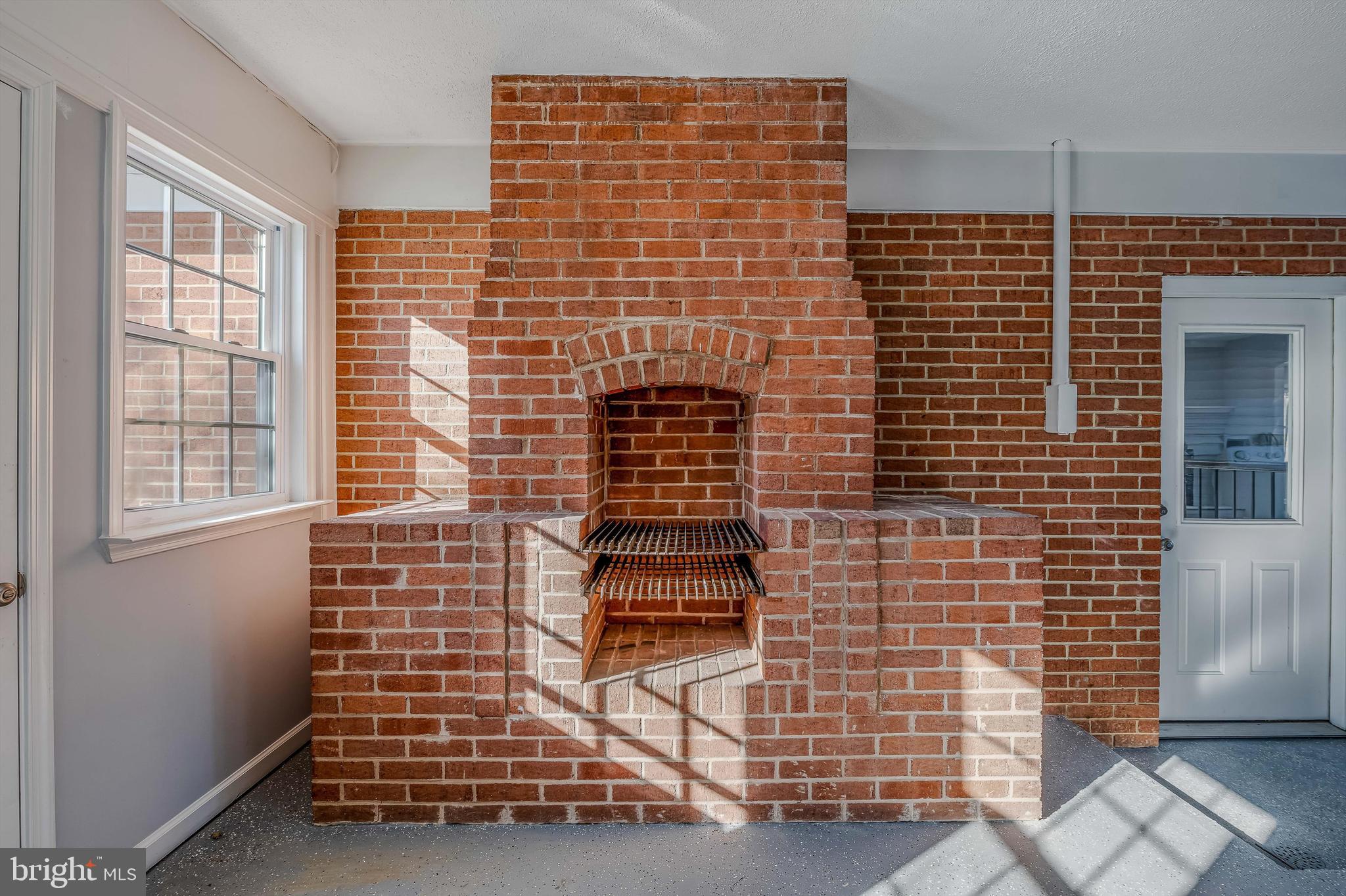 INWOOD EAST - Residential