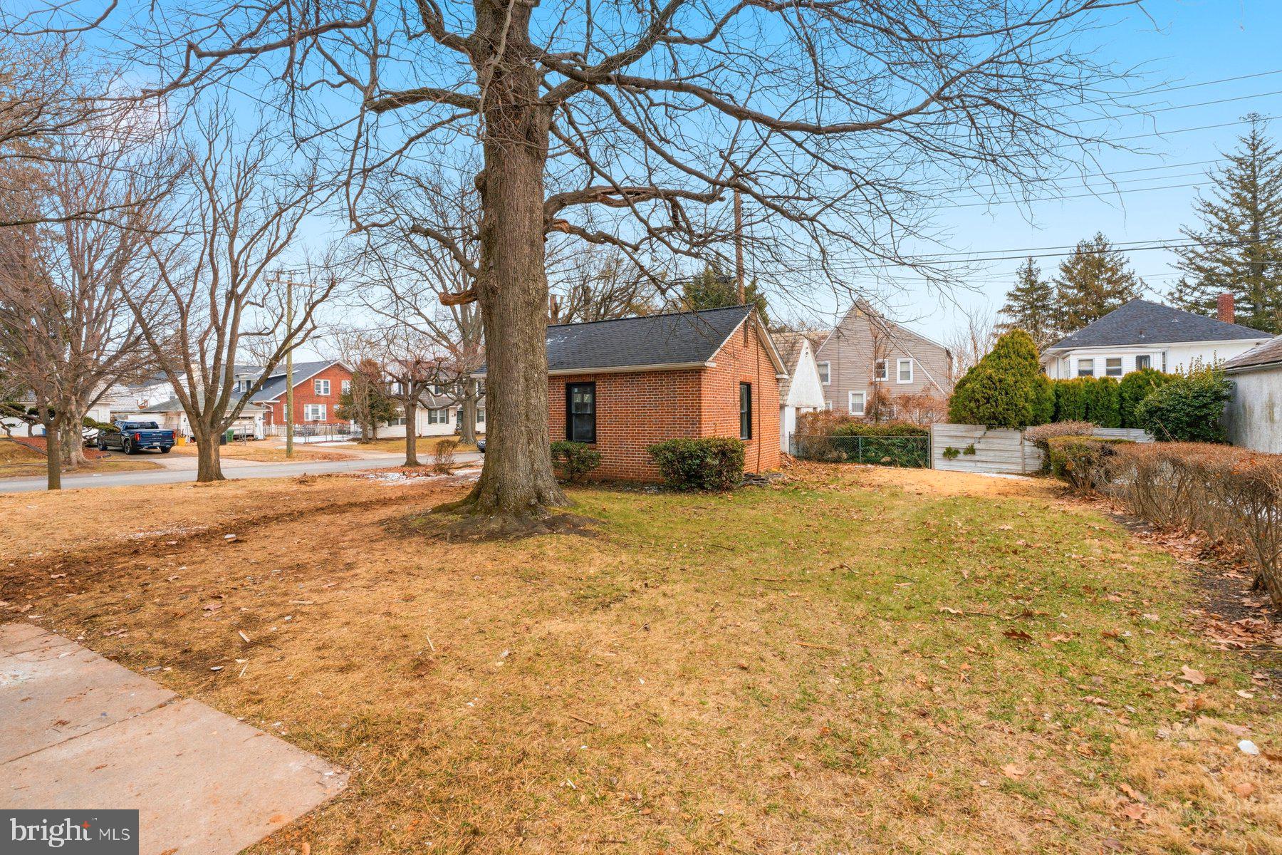 ASHBURTON HISTORIC DISTRICT - Residential