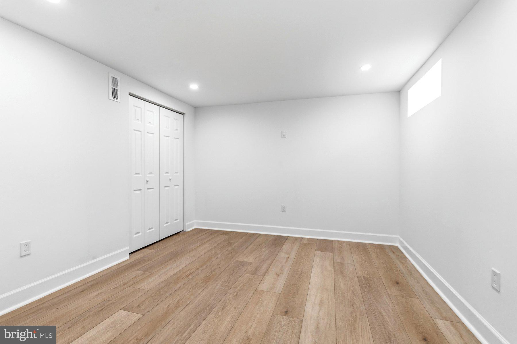 ASHBURTON HISTORIC DISTRICT - Residential