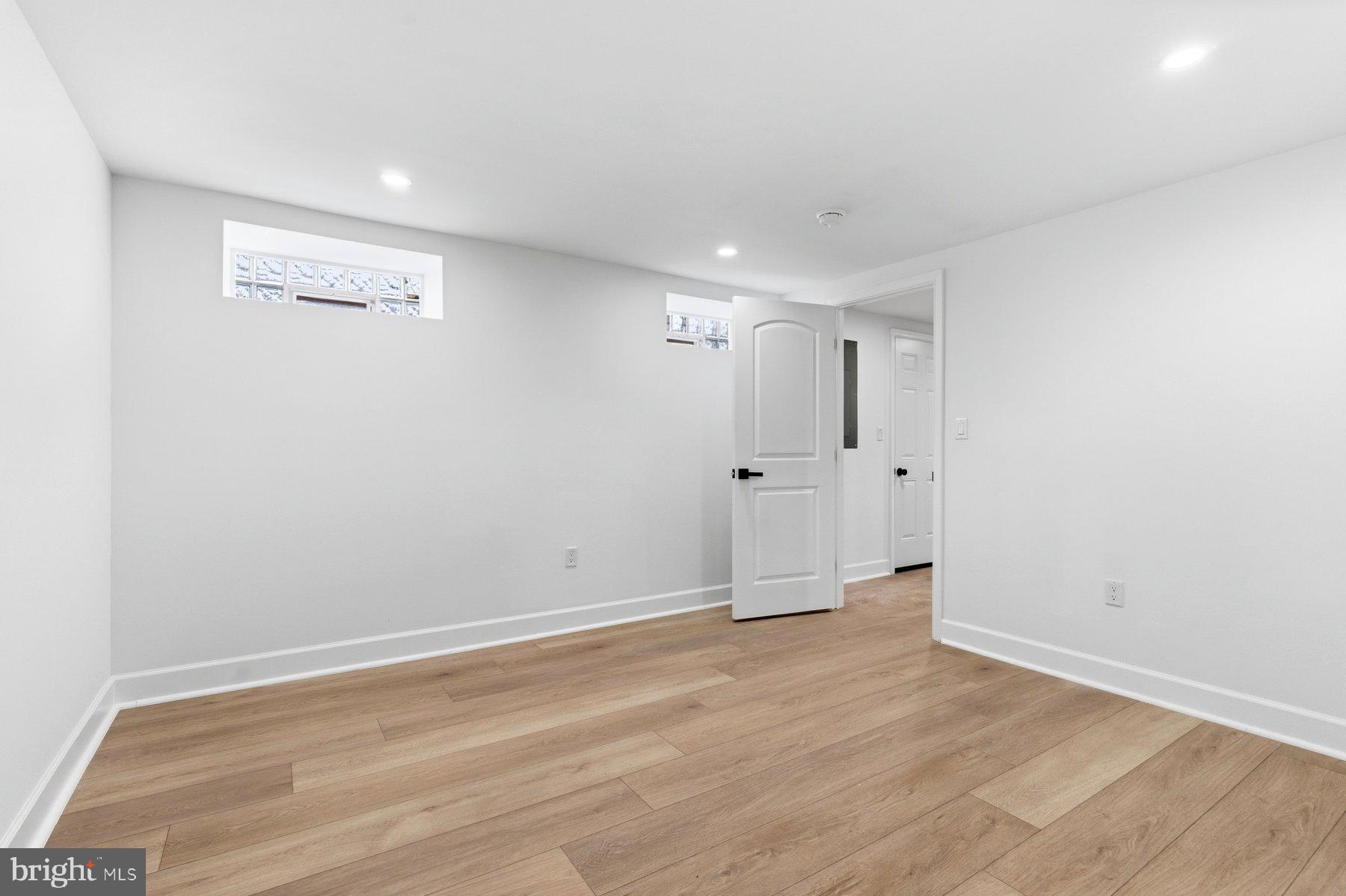 ASHBURTON HISTORIC DISTRICT - Residential