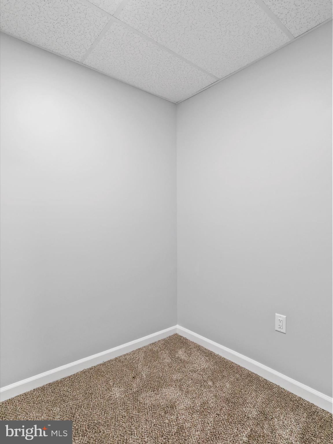 LA-VI ESTATES - Residential