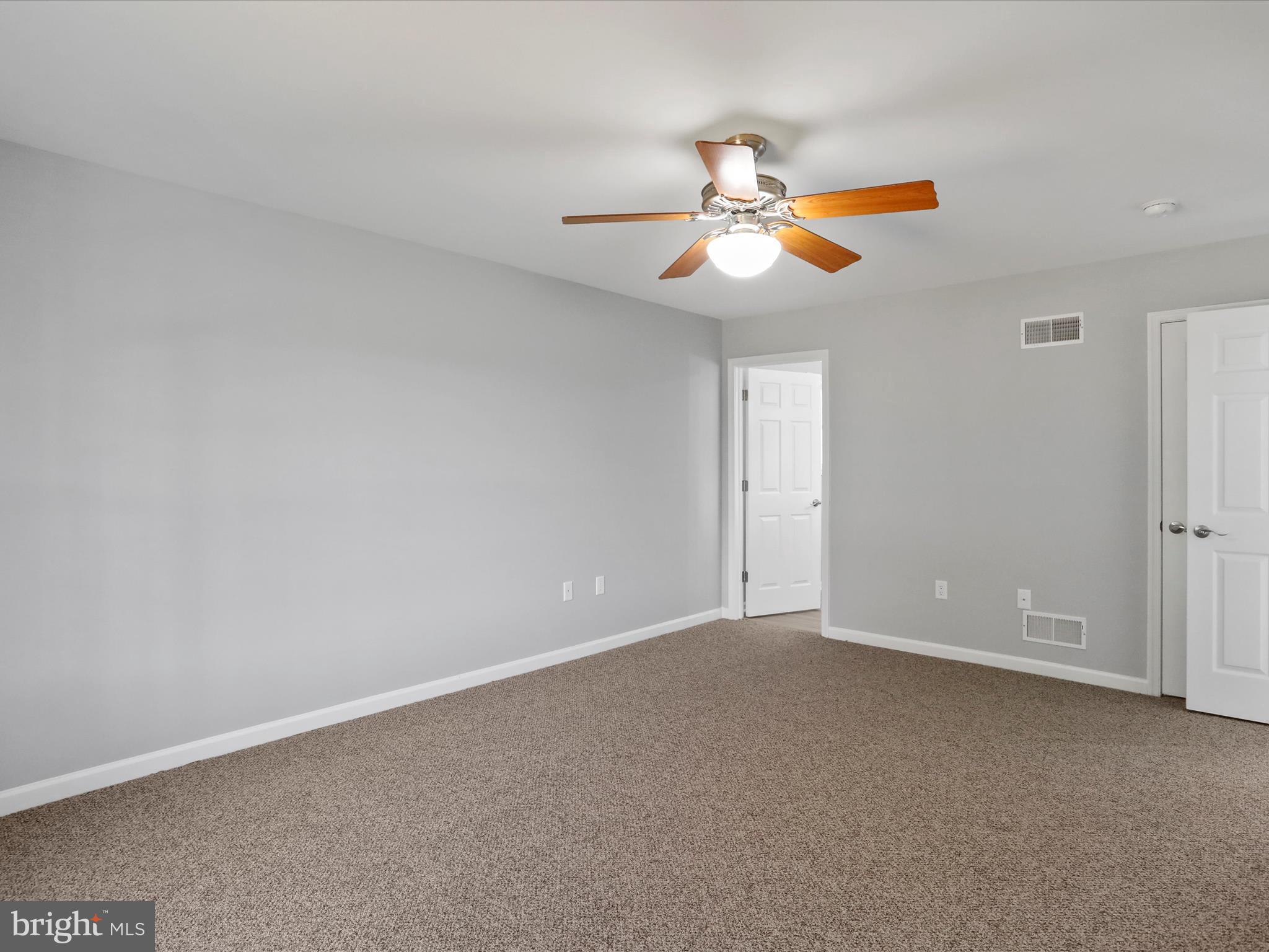 LA-VI ESTATES - Residential