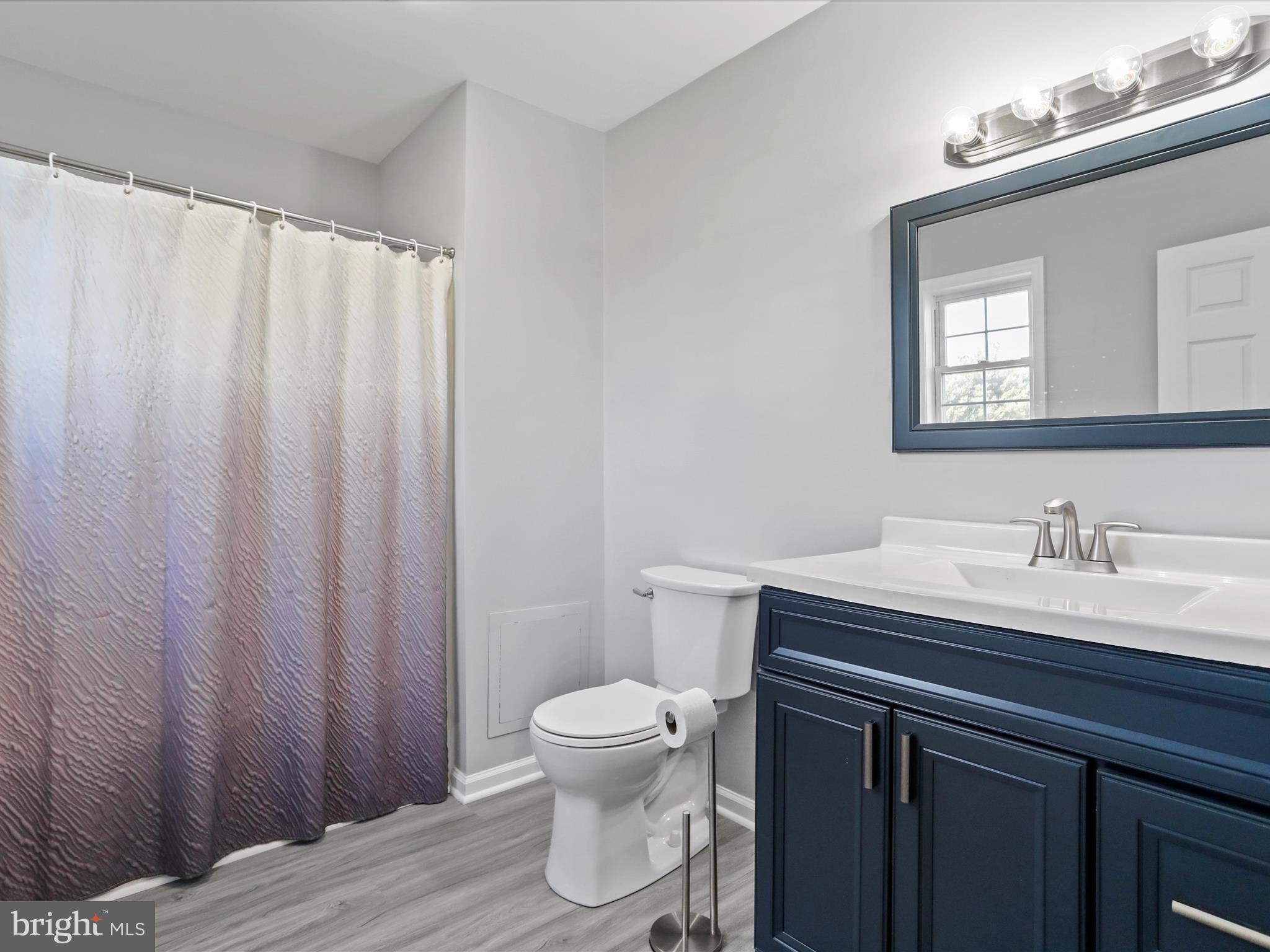 LA-VI ESTATES - Residential