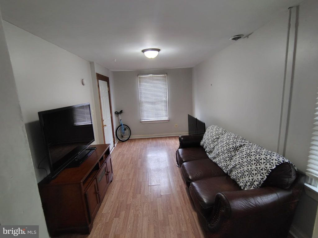 Photo of 9 E Middle Street, HANOVER, PA 17331 (MLS # PAYK2091804)