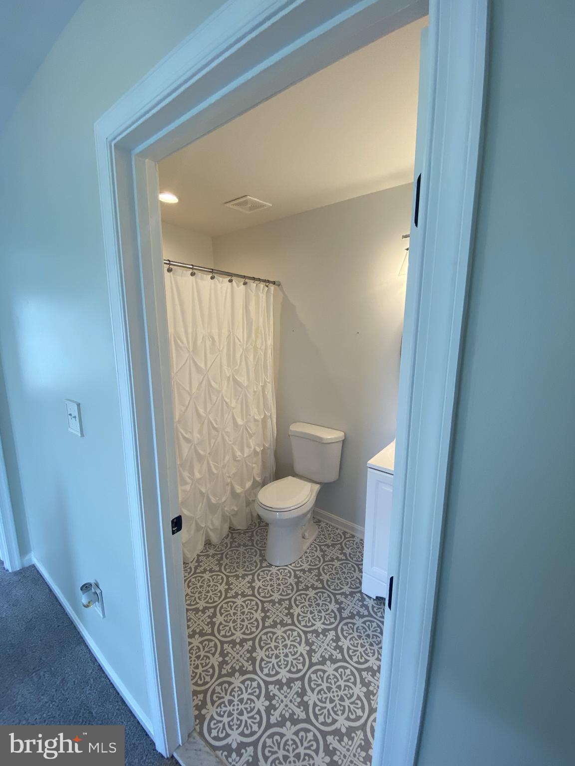 WINTERS RUN MANOR - Residential