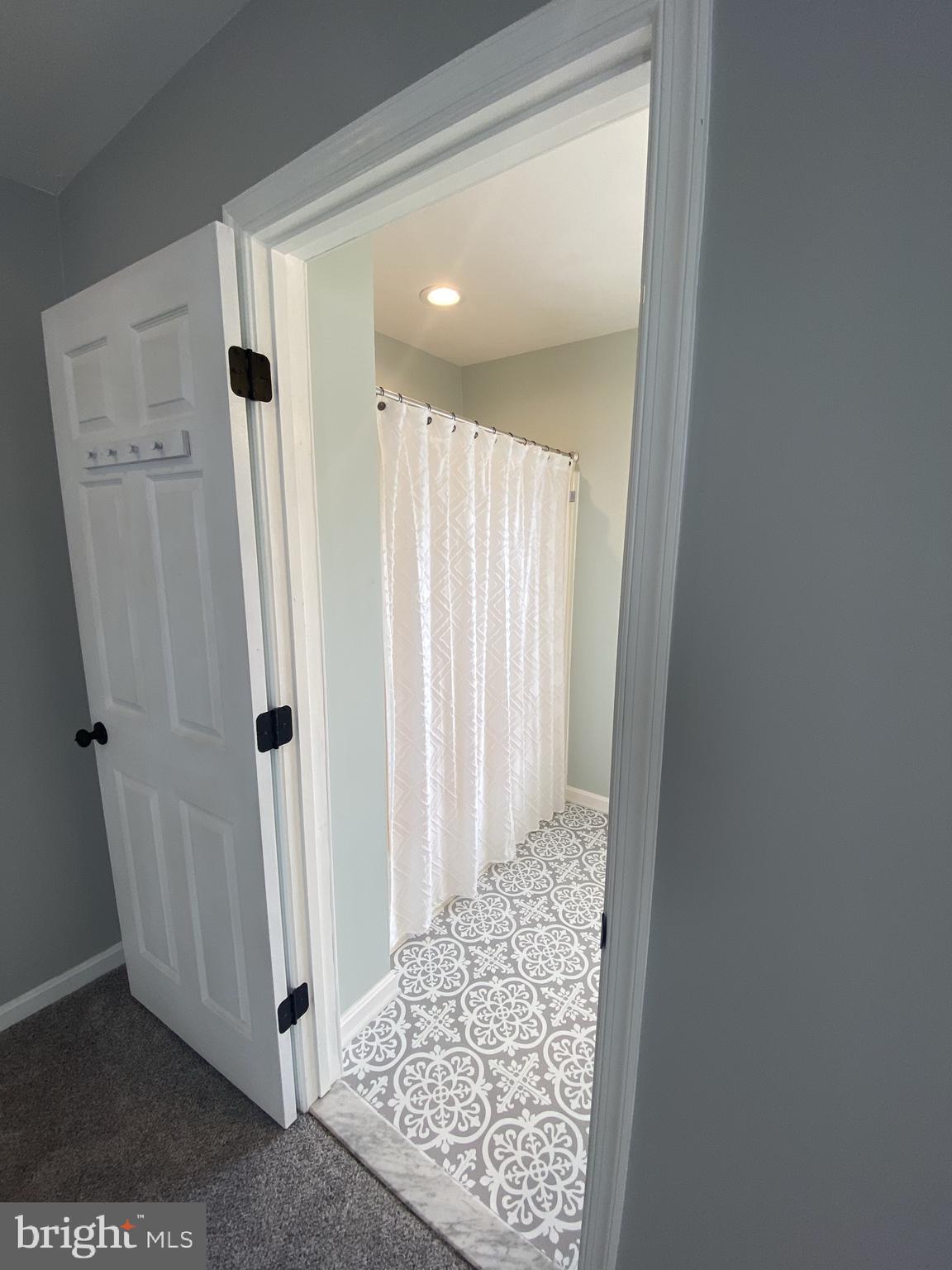 WINTERS RUN MANOR - Residential