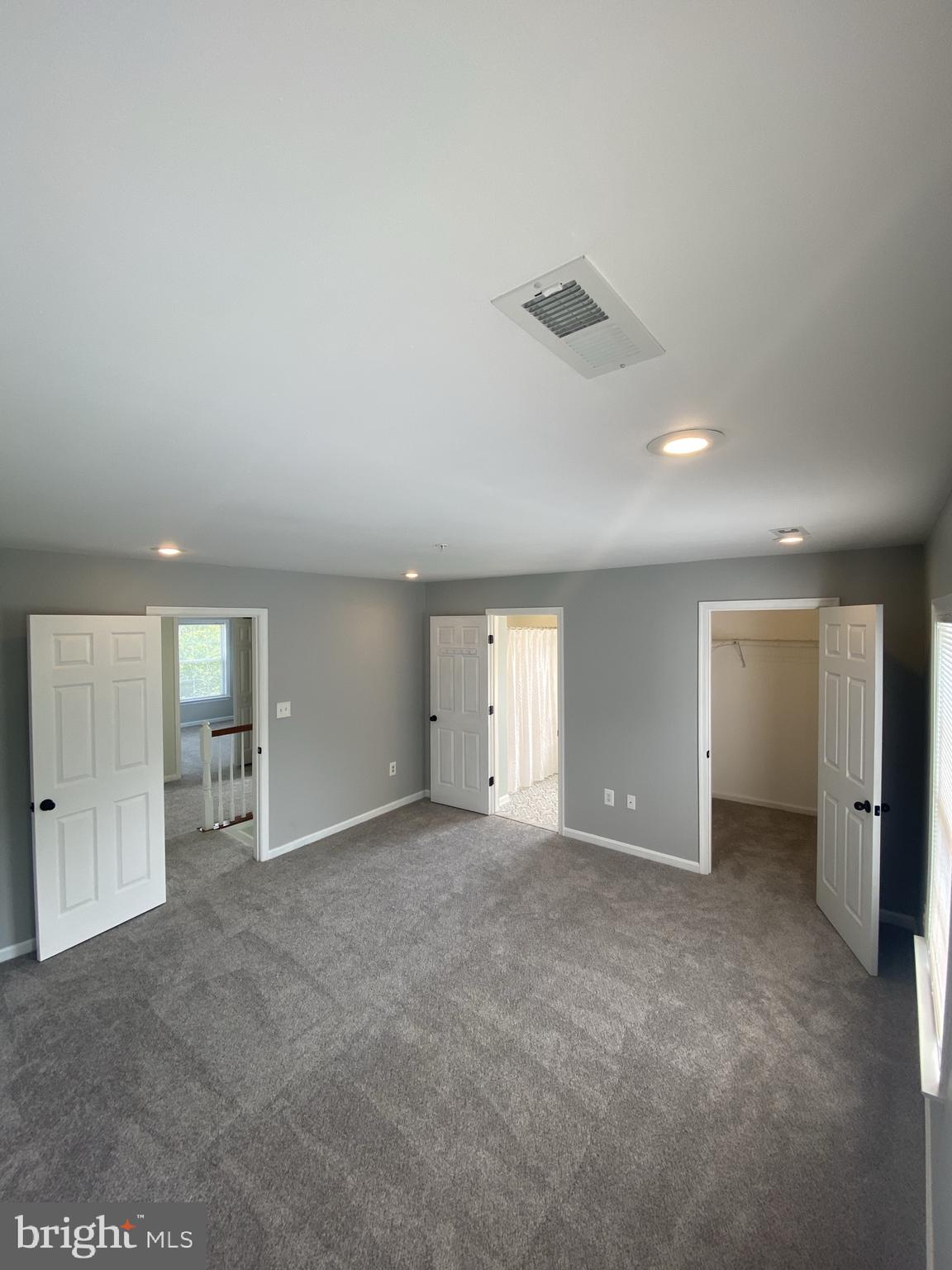 WINTERS RUN MANOR - Residential