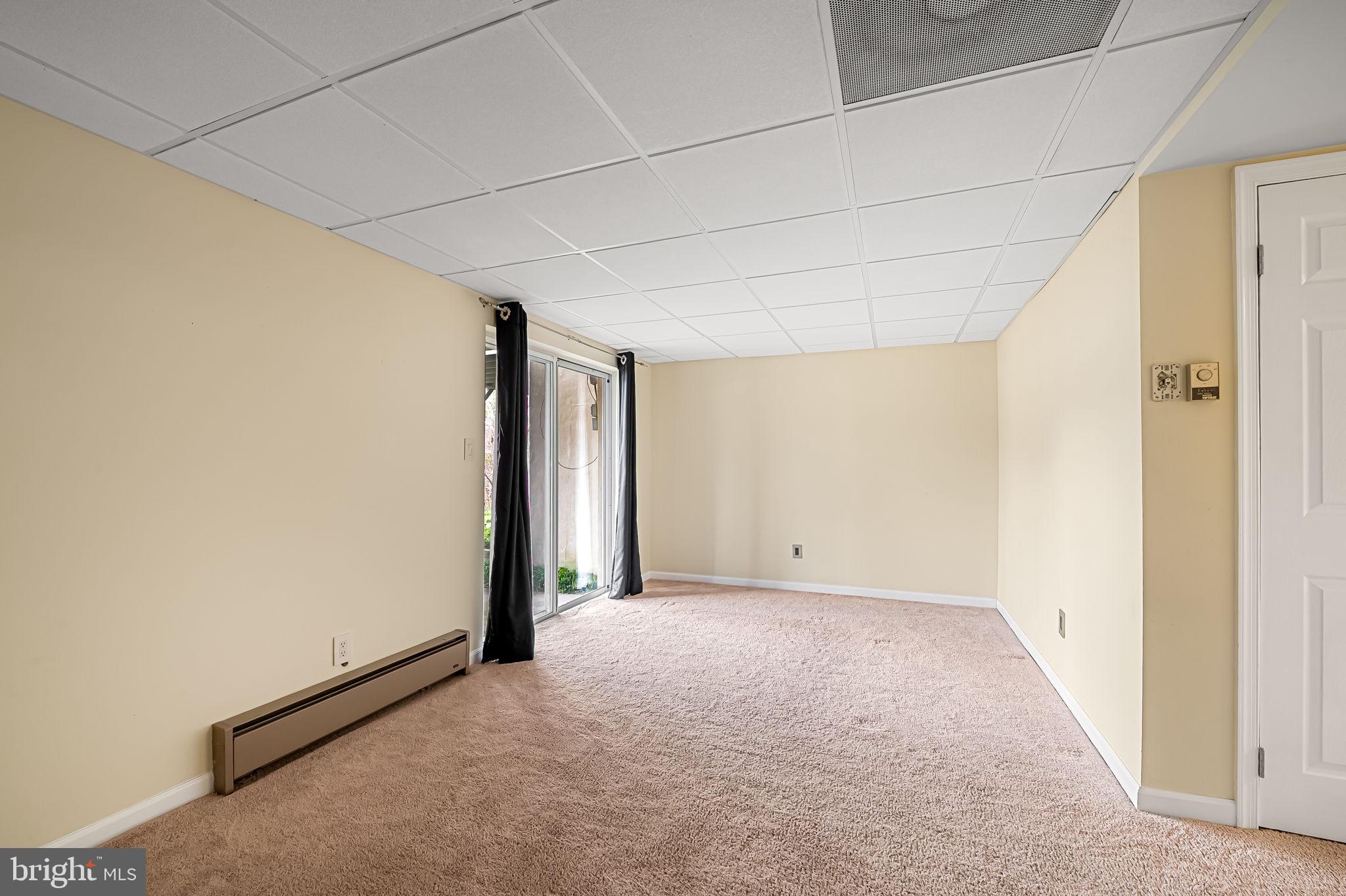 UPTON VILLAGE NORTH - Residential Lease