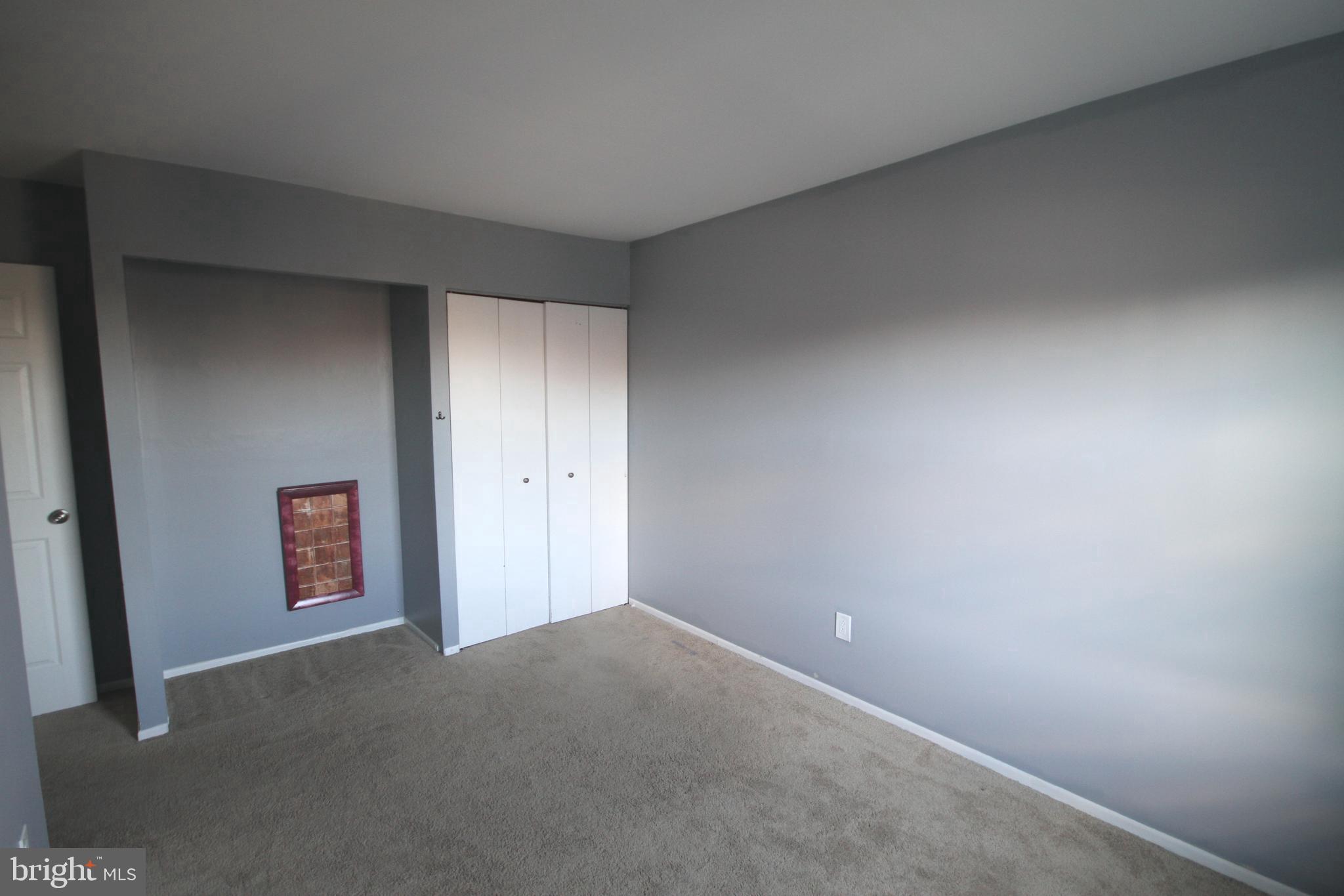 UPTON VILLAGE NORTH - Residential Lease