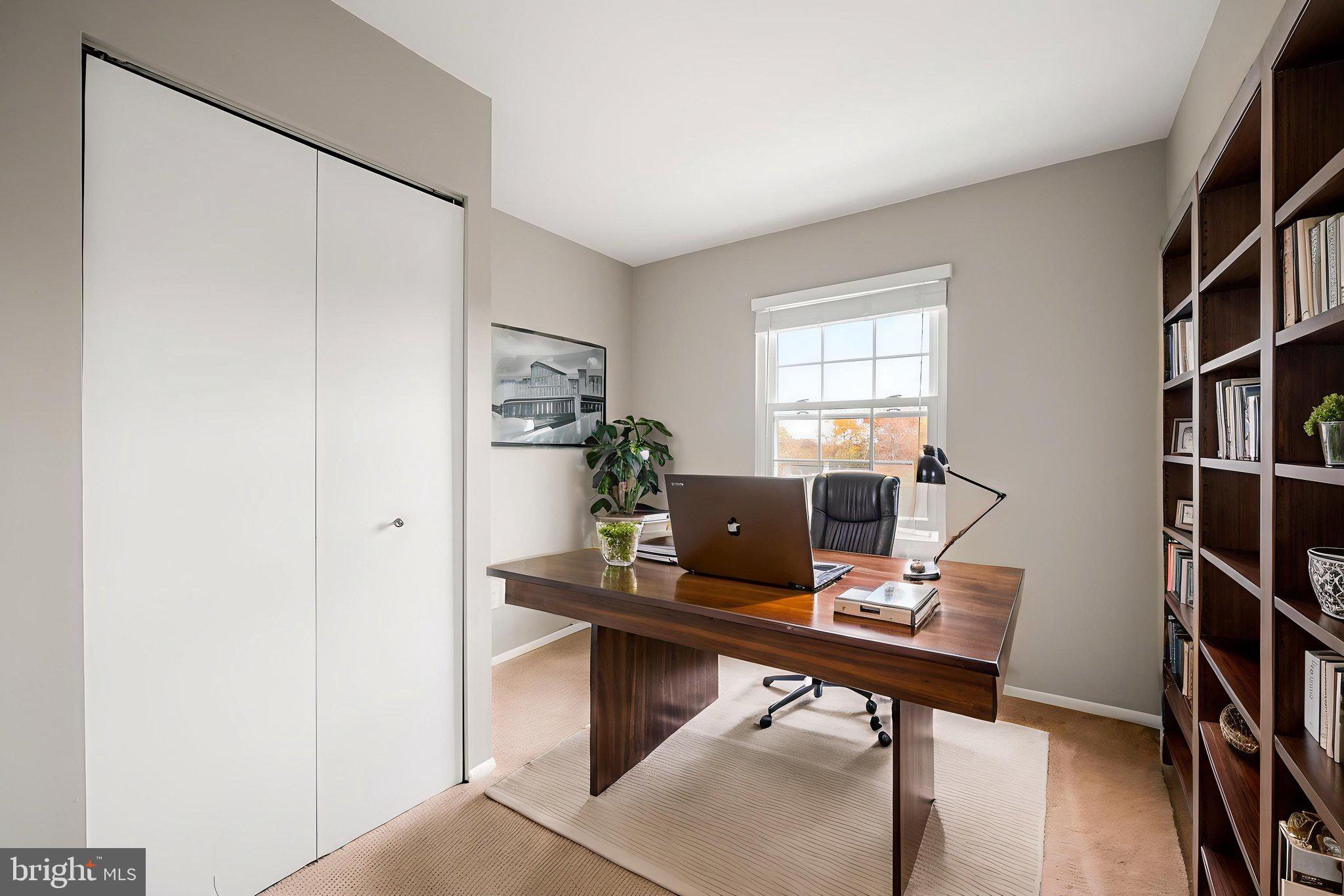 UPTON VILLAGE NORTH - Residential Lease