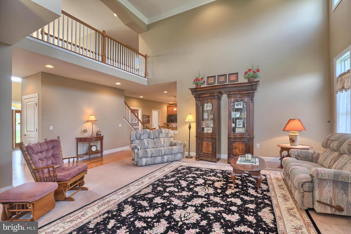 FAWN HILL ESTATES - Residential