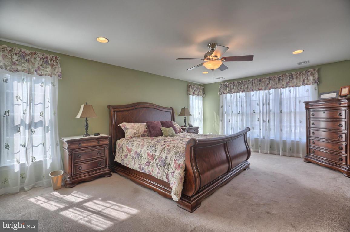 FAWN HILL ESTATES - Residential