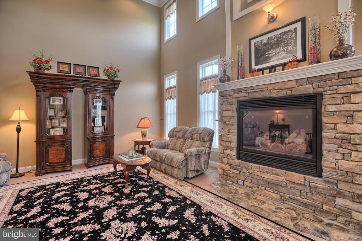 FAWN HILL ESTATES - Residential