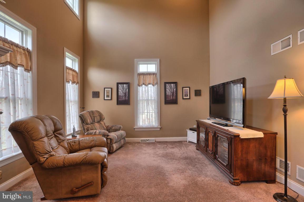 FAWN HILL ESTATES - Residential