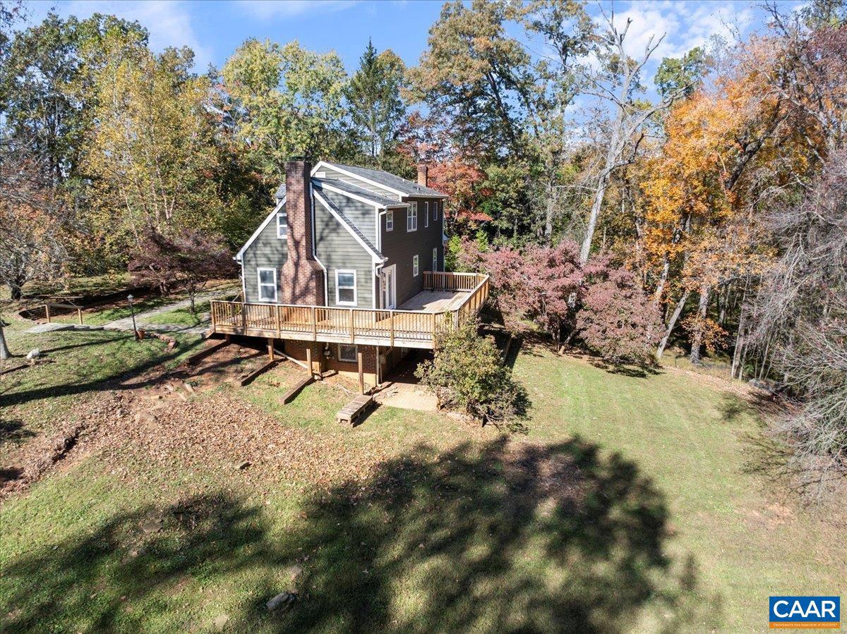 IVY WOODS - Residential