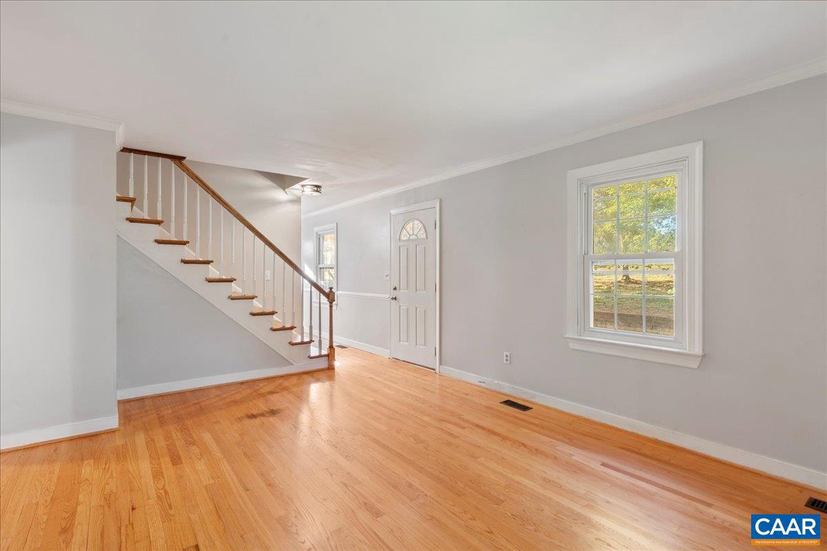 IVY WOODS - Residential