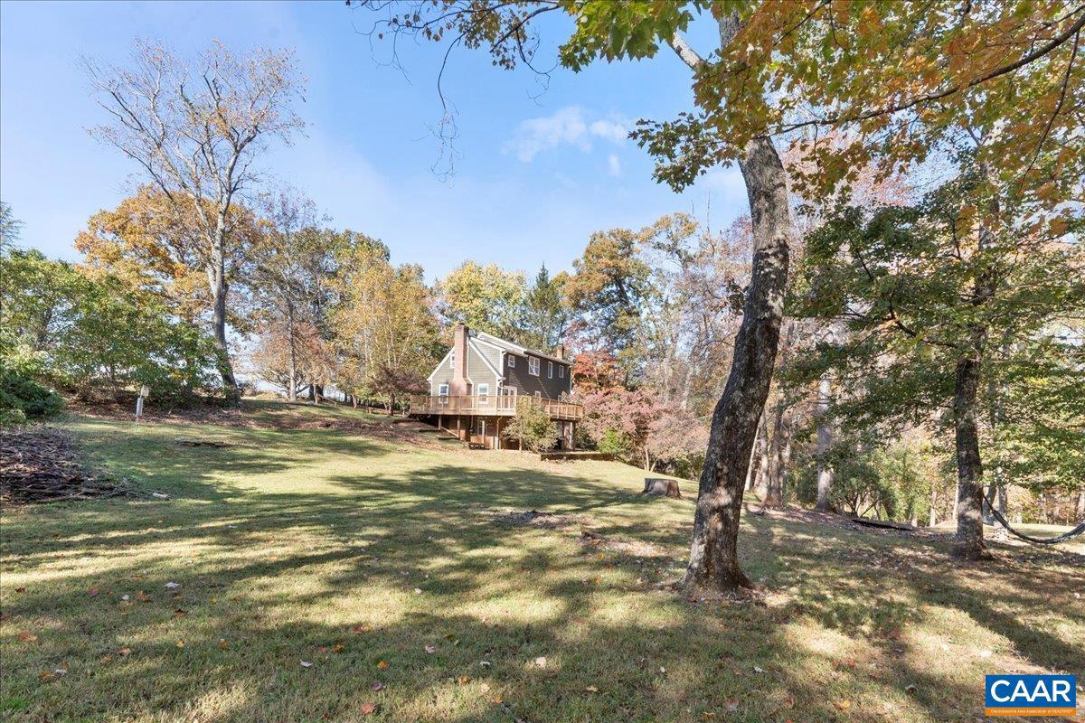 IVY WOODS - Residential