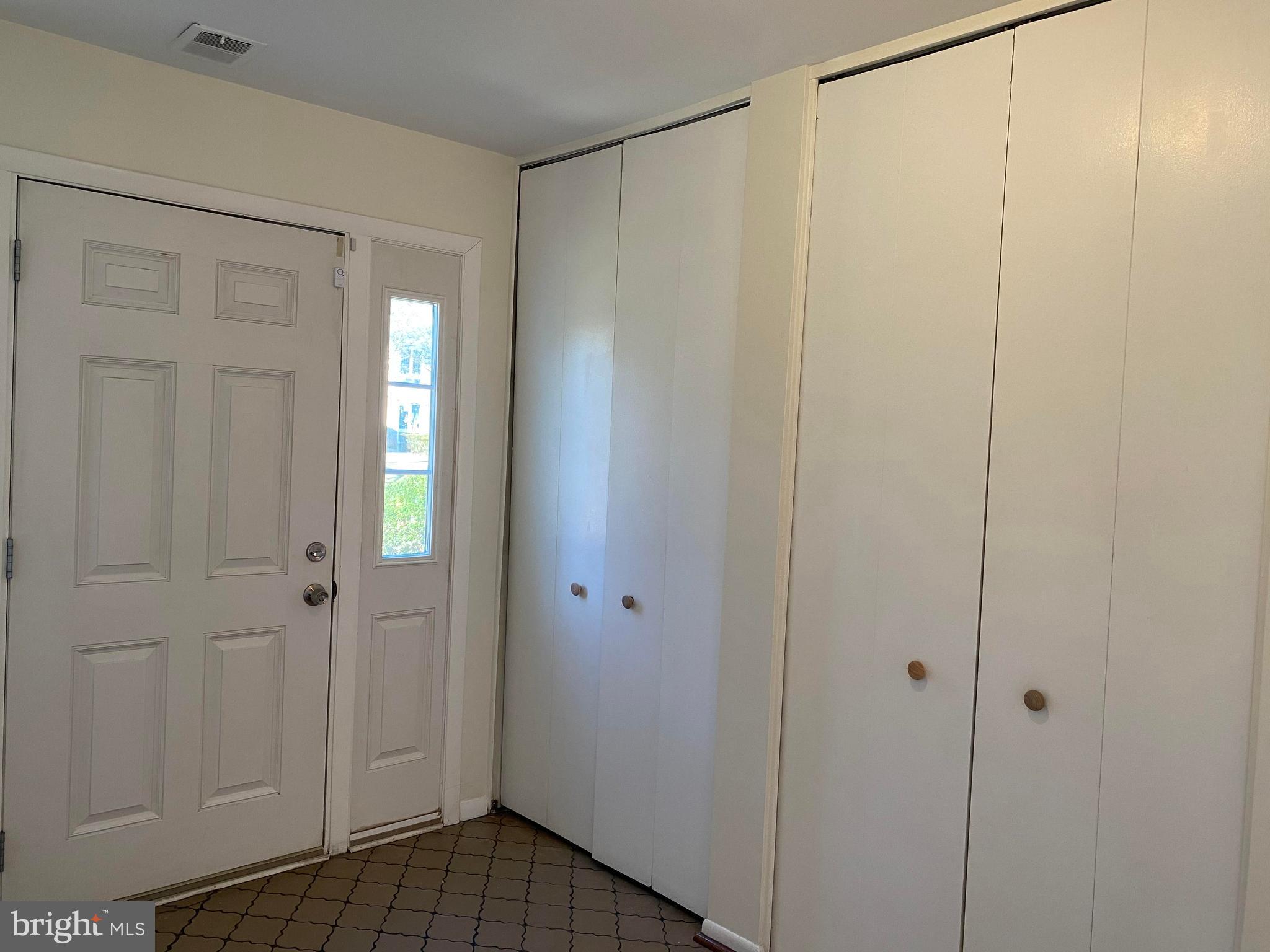 WOODLAWN TERRACE - Residential Lease