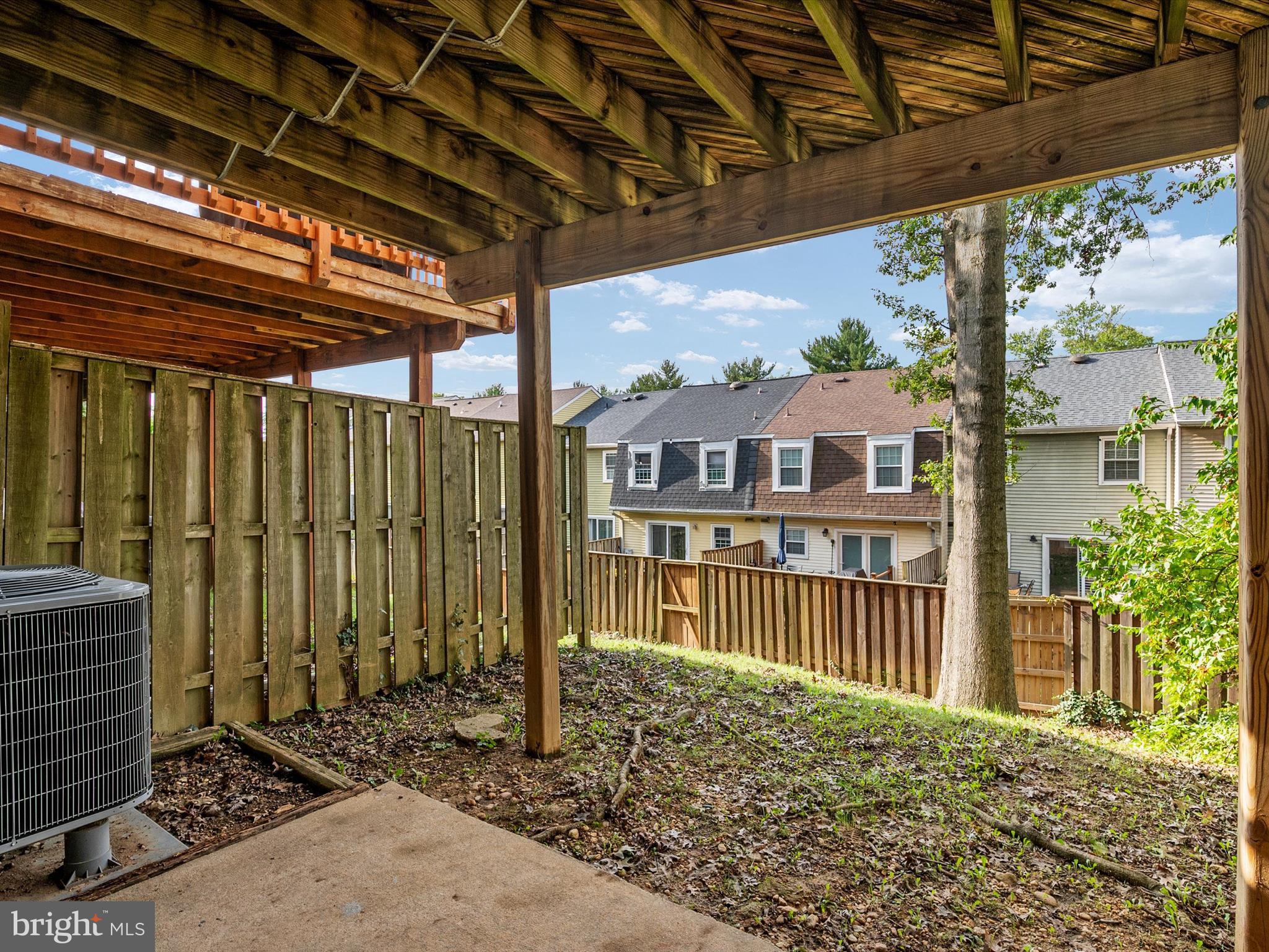 RICHARDSON MEWS - Residential