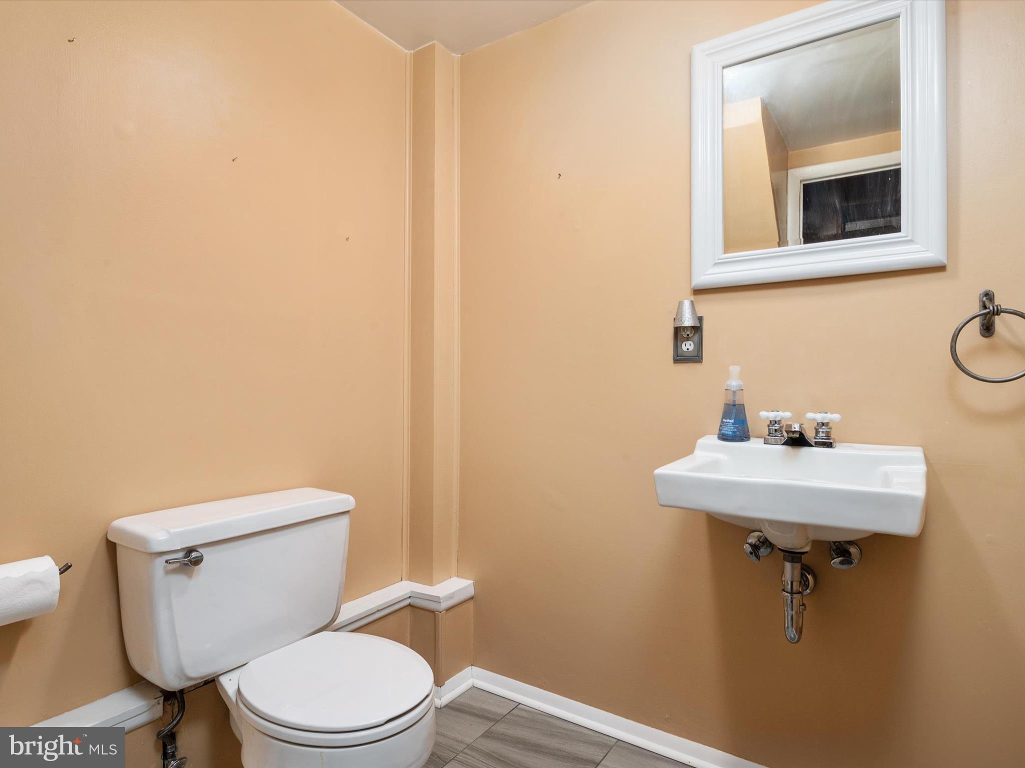 RICHARDSON MEWS - Residential