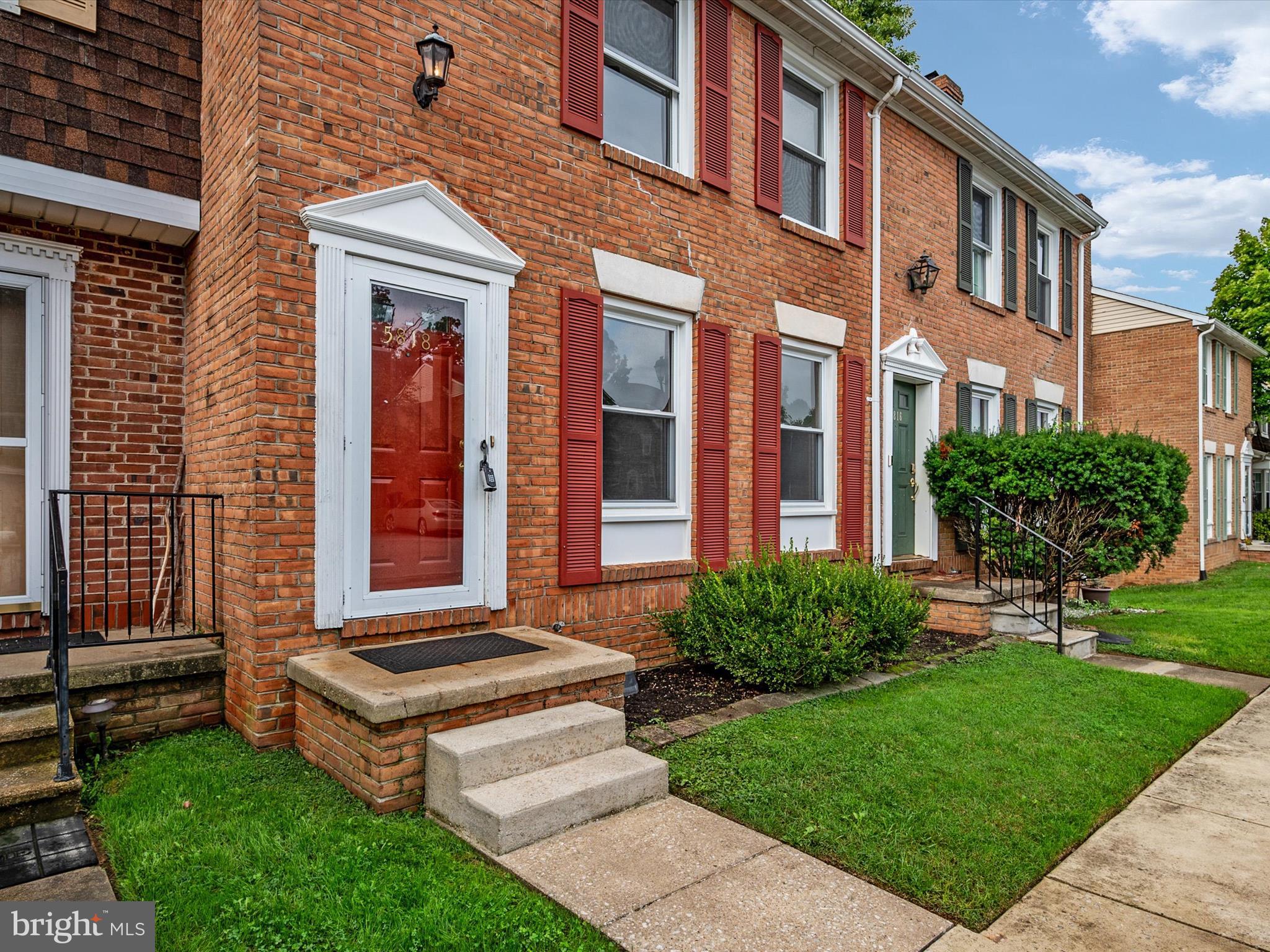 RICHARDSON MEWS - Residential