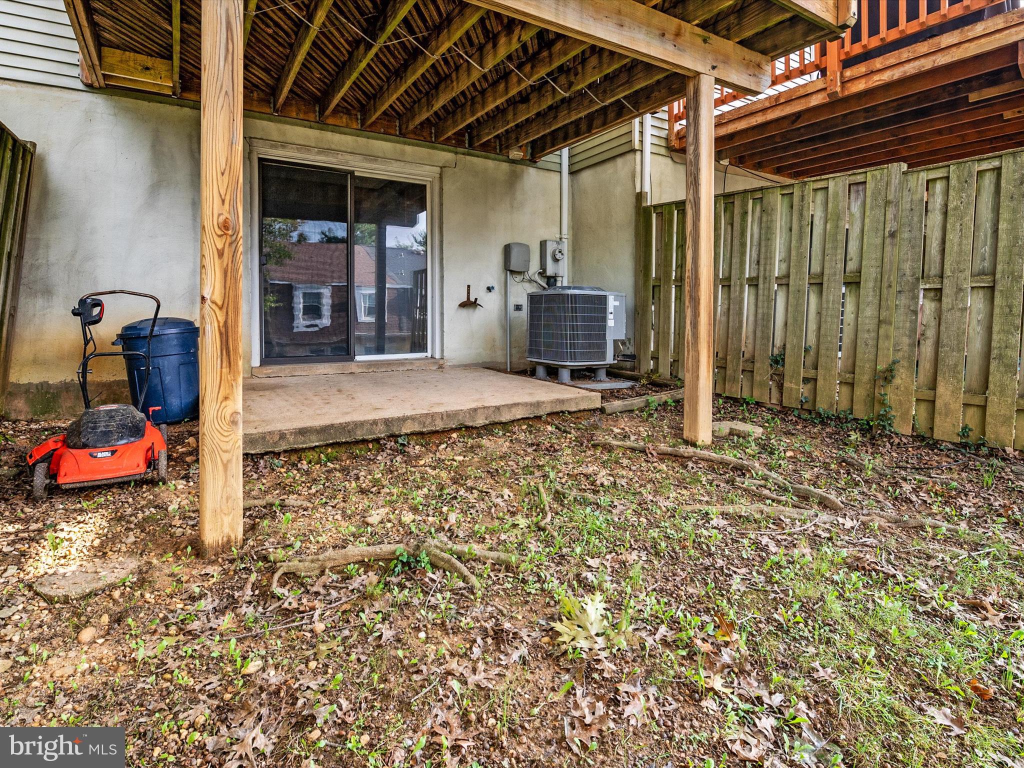 RICHARDSON MEWS - Residential