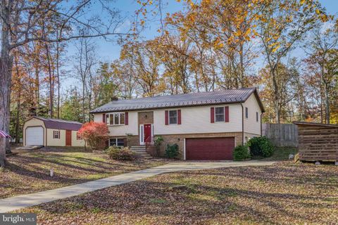 Homes For Rent - 22397 Armstrong Drive<br/> LEONARDTOWN, MD 20650