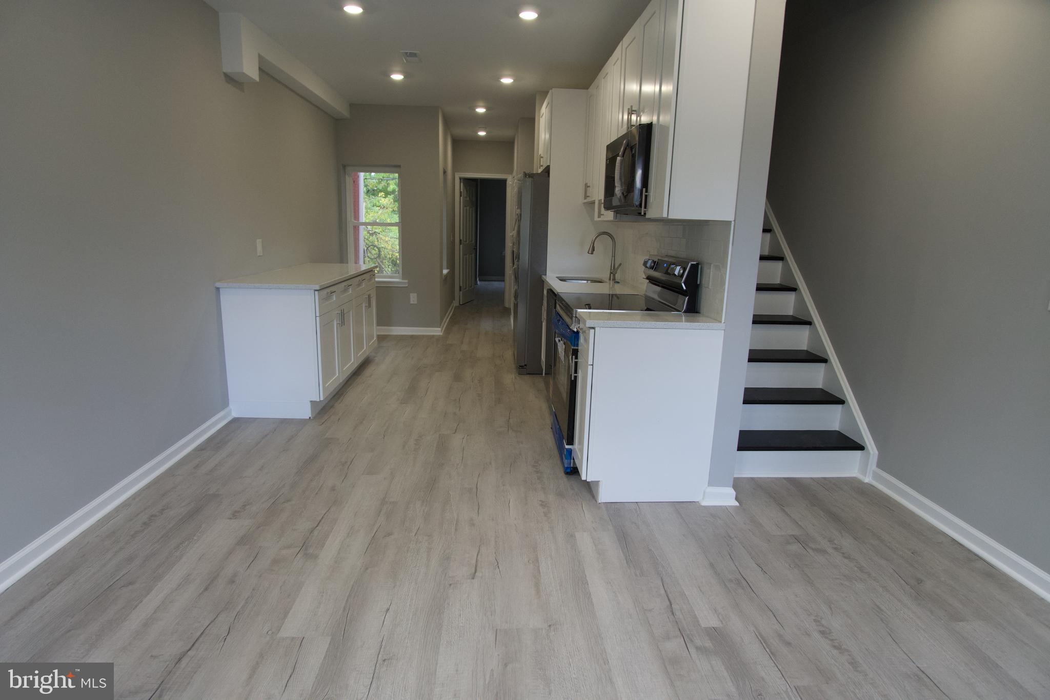 FAIRMOUNT - Residential Lease