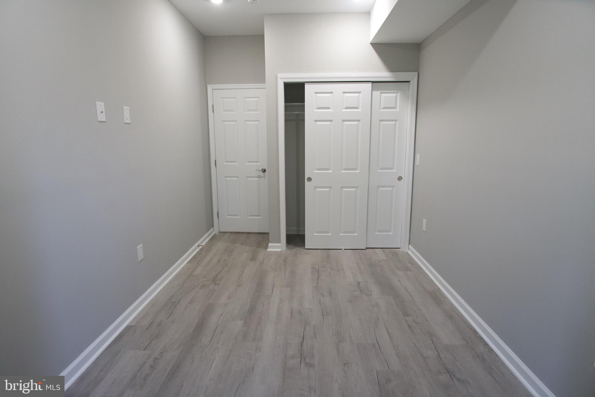 FAIRMOUNT - Residential Lease