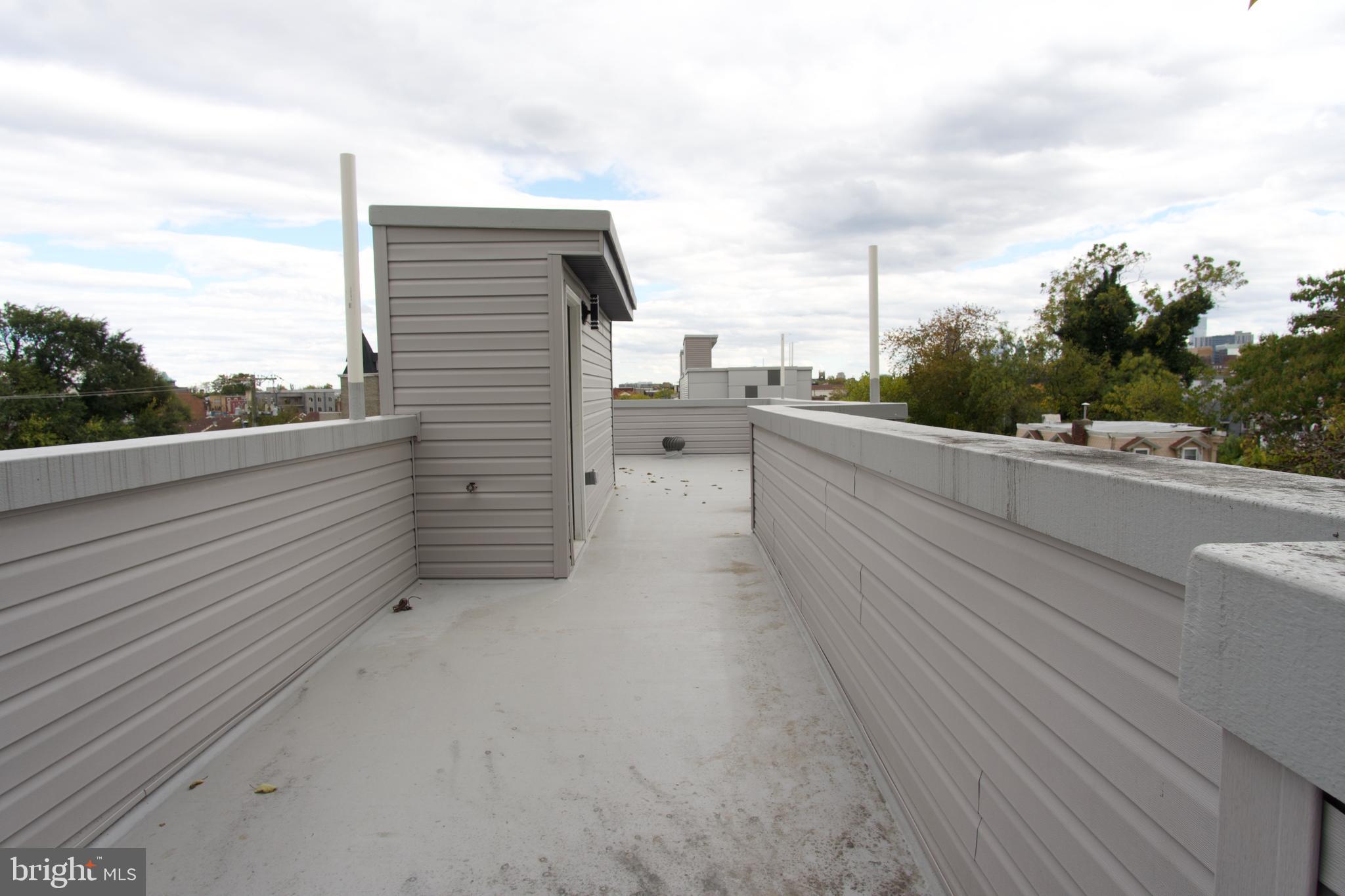 FAIRMOUNT - Residential Lease