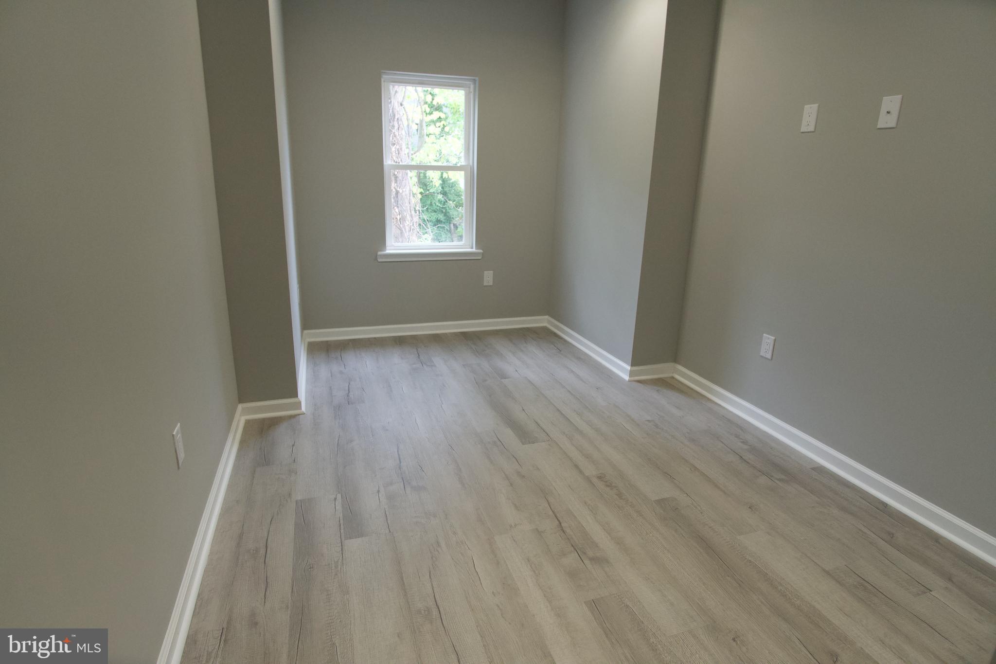 FAIRMOUNT - Residential Lease